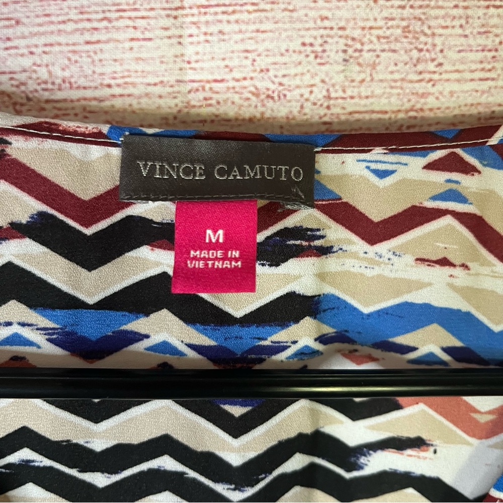 Vince Camuto MultiColor Print Sleeveless Top Size Medium - Picture 2 of 4